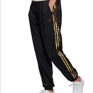 adidas superstar pants